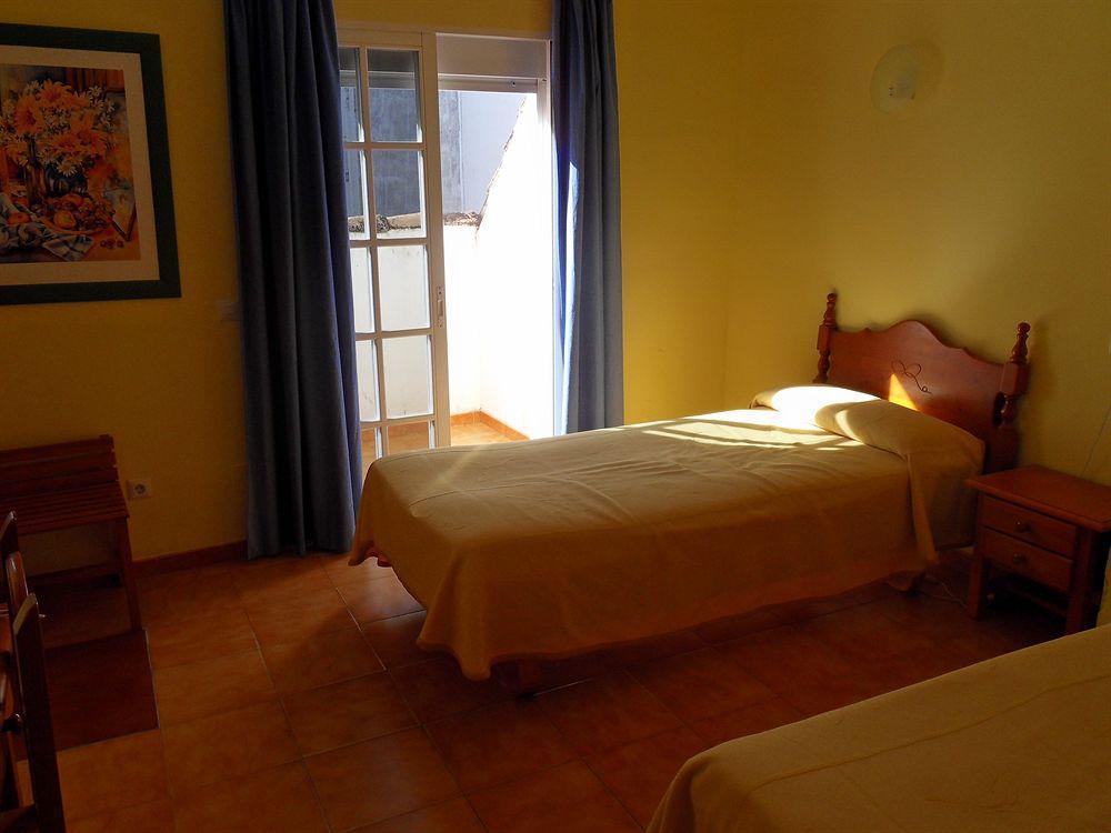 Hotel Marbella Фуенхірола Екстер'єр фото